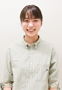 野坂彩音